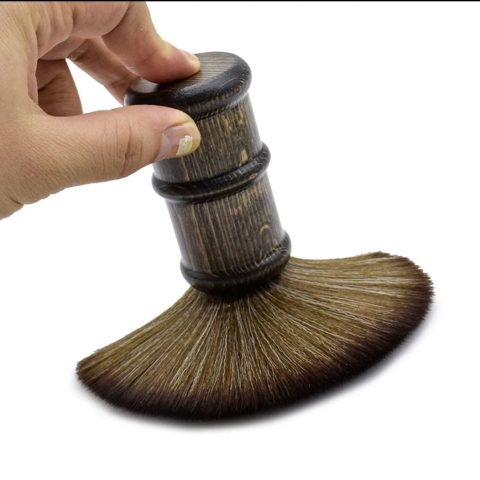 NECK DUSTER BRUSH